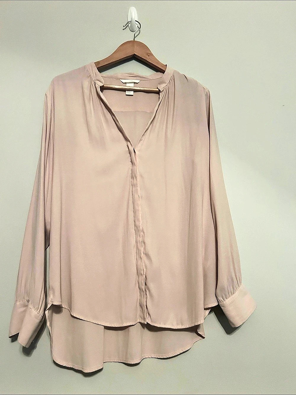 H&M Blouse in Pink Size Medium